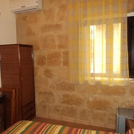 Domus Antiqua 3*