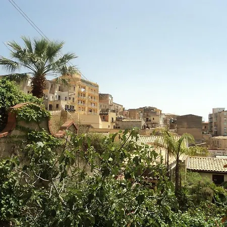 Domus Antiqua Alojamento de Acomodação e Pequeno-almoço Agrigento